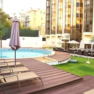 **** Aparthotel Legendary Portogallo